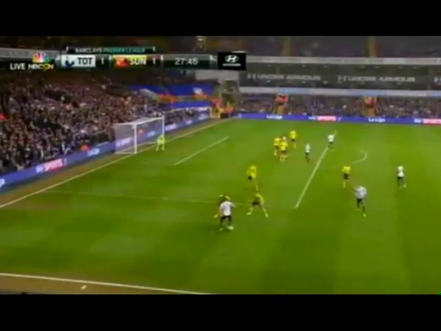 Tottenham 5-1 Sunderland - Goal by E. Adebayor (28')