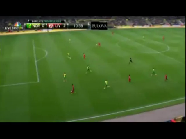 Norwich City 2-3 Liverpool - Golo de L. Suárez (11min)
