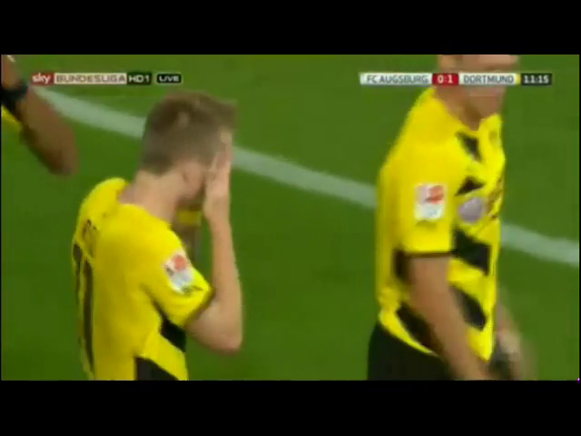 Augsburg 2-3 Dortmund - Goal by M. Reus (11')