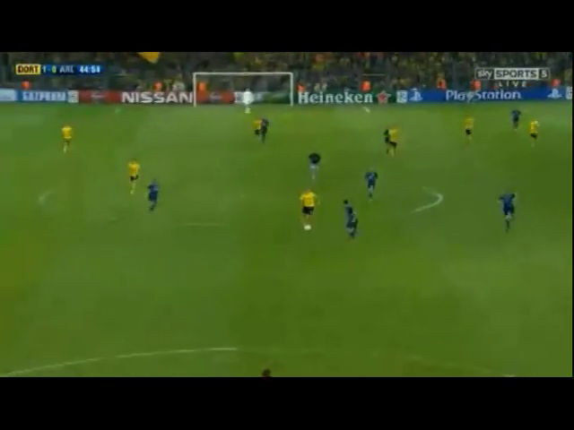 Borussia Dortmund 2-0 Arsenal - Golo de C. Immobile (45min)
