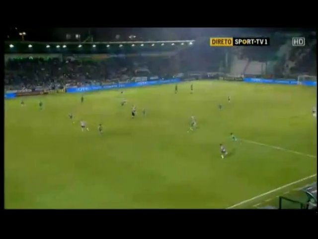 Panathinaikos 2-3 PSV - Golo de L. de Jong (65min)