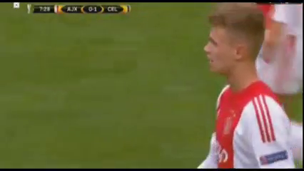 Ajax 2-2 Celtic - Goal by N. Biton (8')