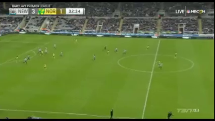 Newcastle 6-2 Norwich - Gól de Ayoze Pérez (33min)