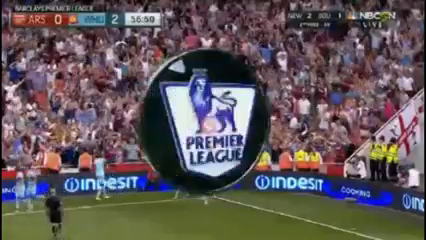 Resumen: Arsenal 0-2 West Ham (9 agosto 2015)