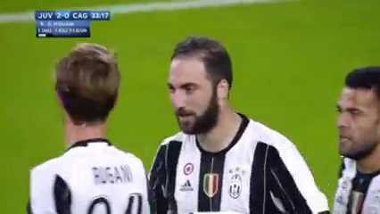 Juventus 4-0 Cagliari - Golo de G. Higuaín (33min)