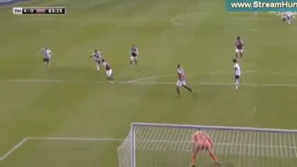 Tottenham 4-1 West Ham - Goal by K. Walker (83')