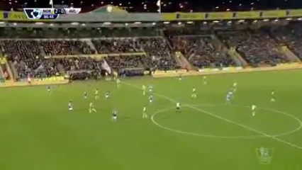 Norwich 2-0 Aston Villa - Gól de D. Mbokani (87min)