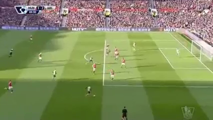 Manchester United 3-2 Arsenal - Golo de M. Özil (69min)