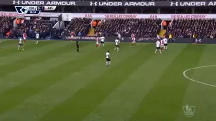 Tottenham 2-2 Arsenal - Goal by A. Ramsey (39')