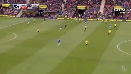 Watford 1-1 Everton - Golo de J. McCarthy (45+1min)