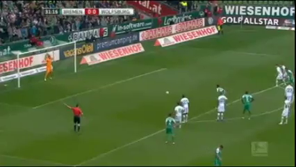 Bremen vs Wolfsburg - Goal by C. Pizarro (32')