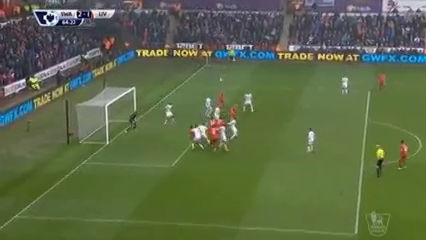 Swansea City 3-1 Liverpool - Golo de C. Benteke (65min)