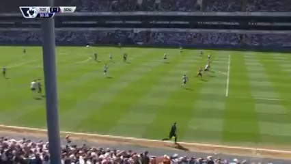 Tottenham vs Southampton - Goal by S. Davis (31')