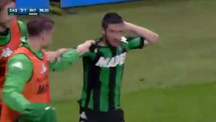 Sassuolo vs Inter - Goal by M. Politano (39')