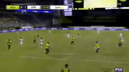 Ecuador vs Peru - Gól de É. Flores (13min)