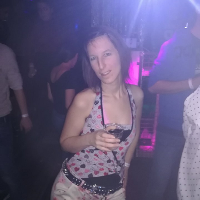 Eszter Szür