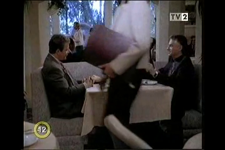 Columbo-Pillangó a sötétség árnyékában. (1994)., 90 perc., amerikai krimi -  Videa