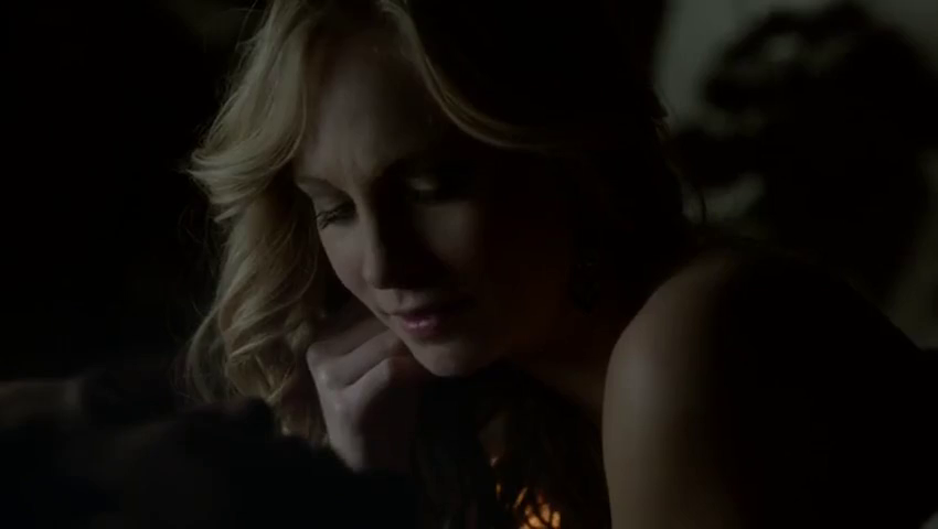 Vámpírnaplók SO3E19., amerikai