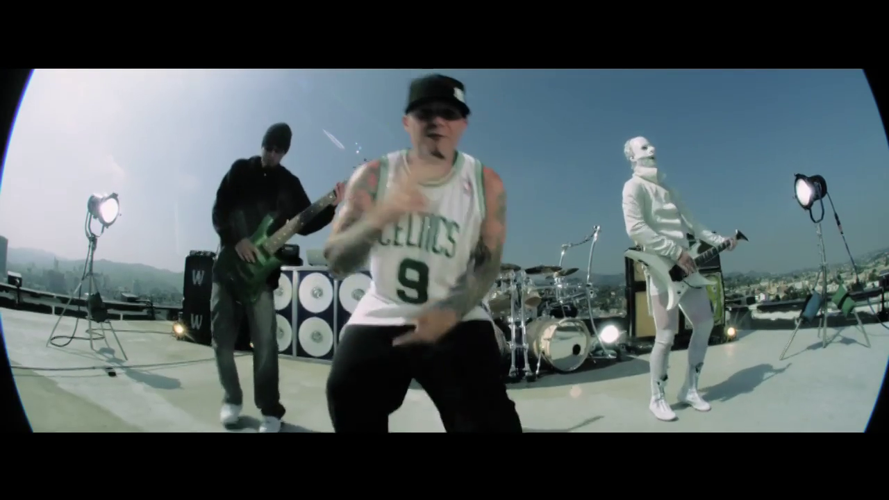 Limp Bizkit - Gold Cobra, gold cobra, limp bizkit, metal - Videa